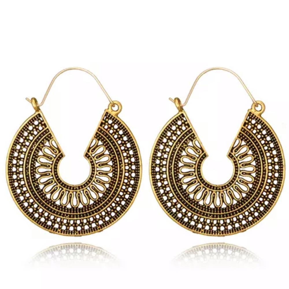 Vintage Gold Medallion Tribal Gypsy Hoop Earrings - Picture 3 of 6